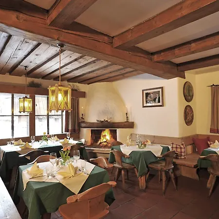 Landgasthof-hotel Fuchswirt Inn Hopfgarten im Brixental